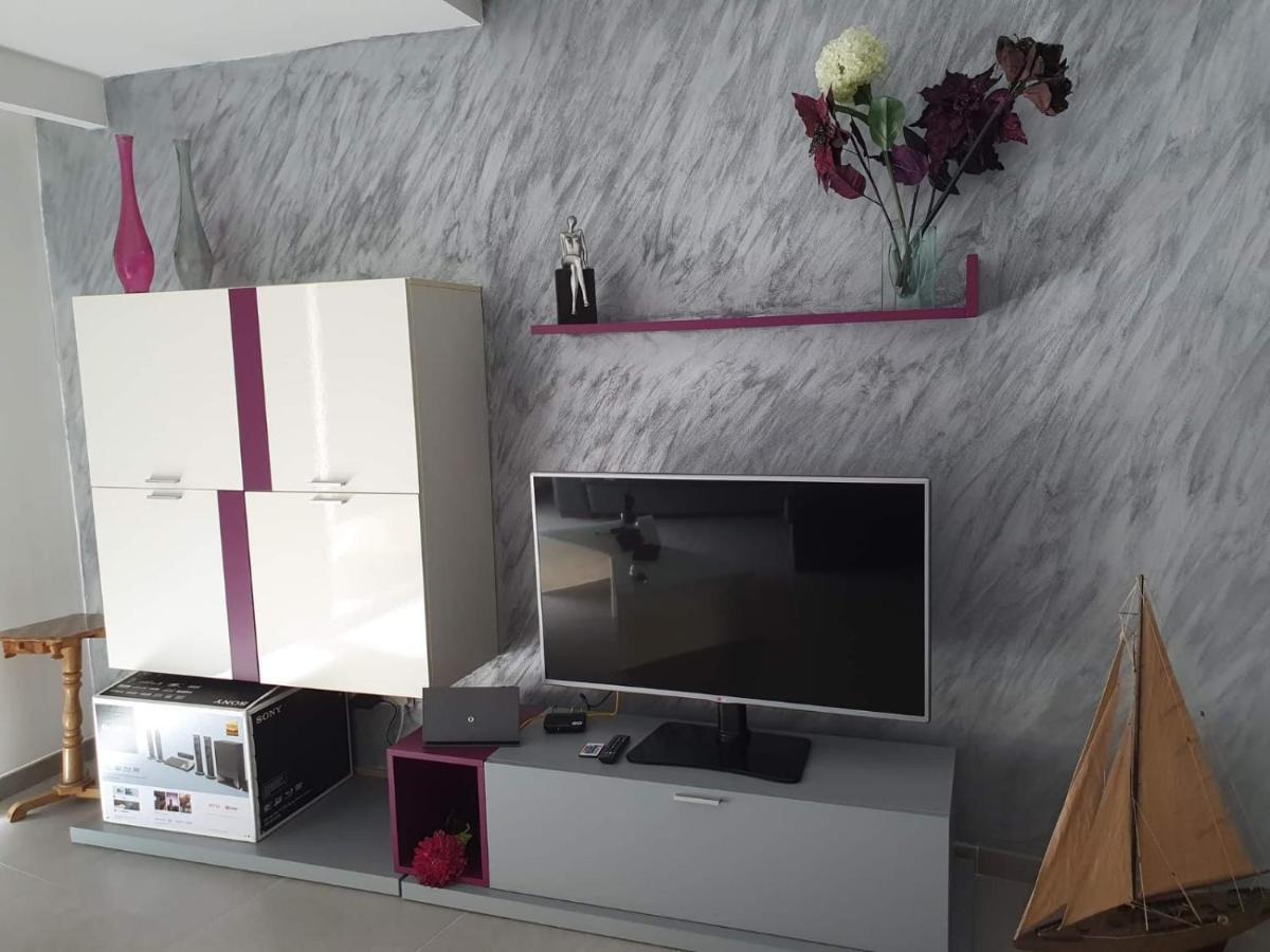 Ghajn Melel Sunset Holiday Apartment With Communal Pool + Views المظهر الخارجي الصورة